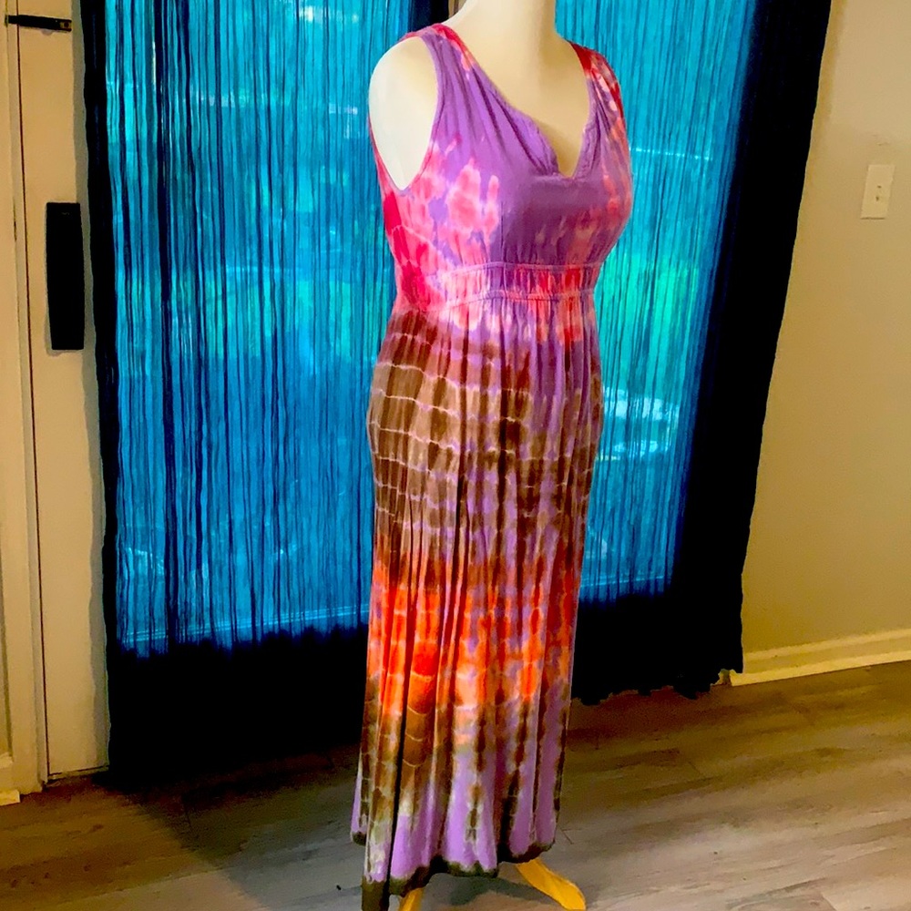 Beautiful vivid tie dye maxi dress